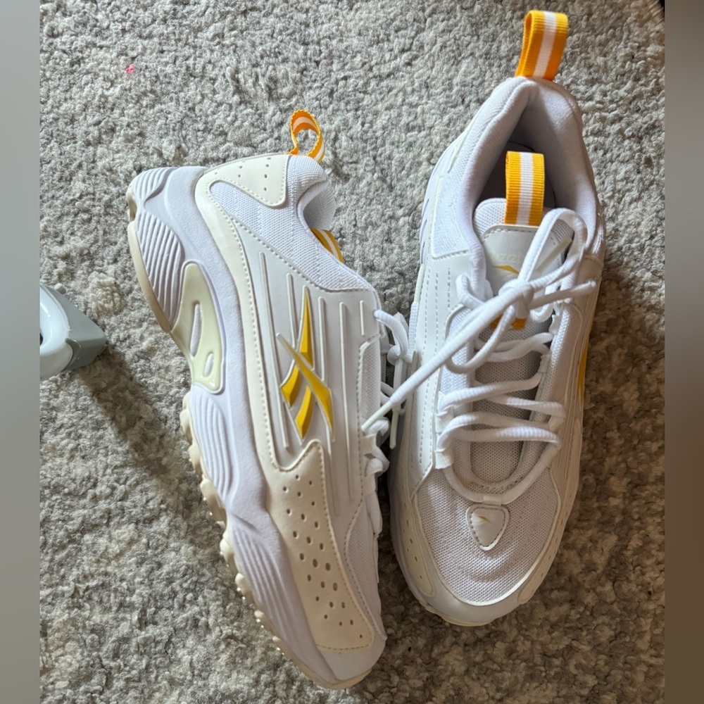 Women’s DMX Reebok